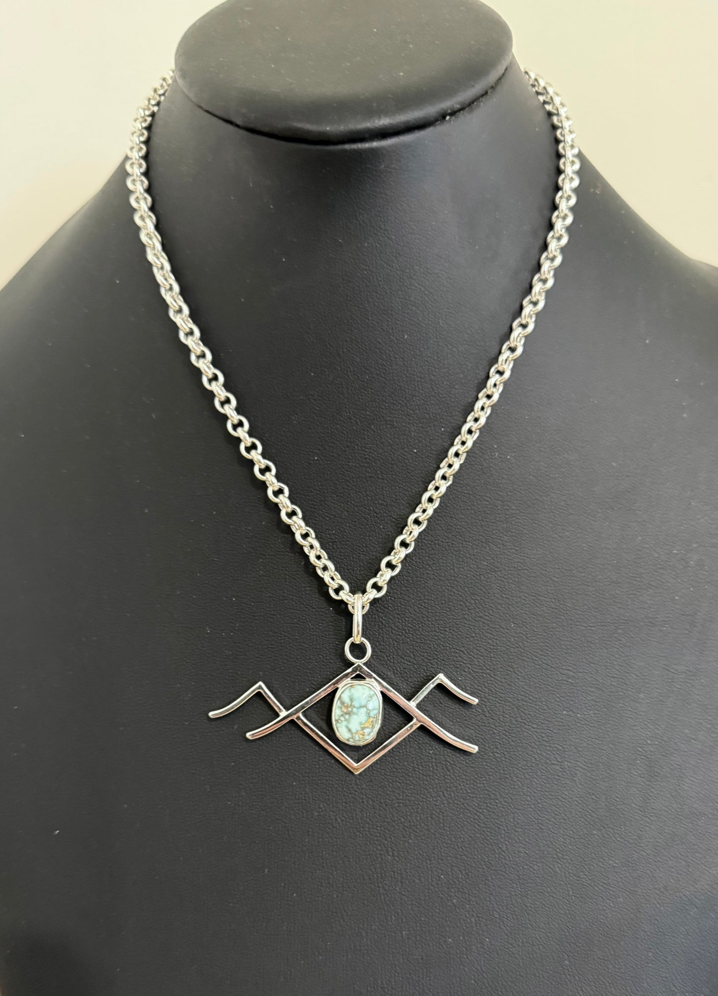 Carico Lake Mountain Pendant