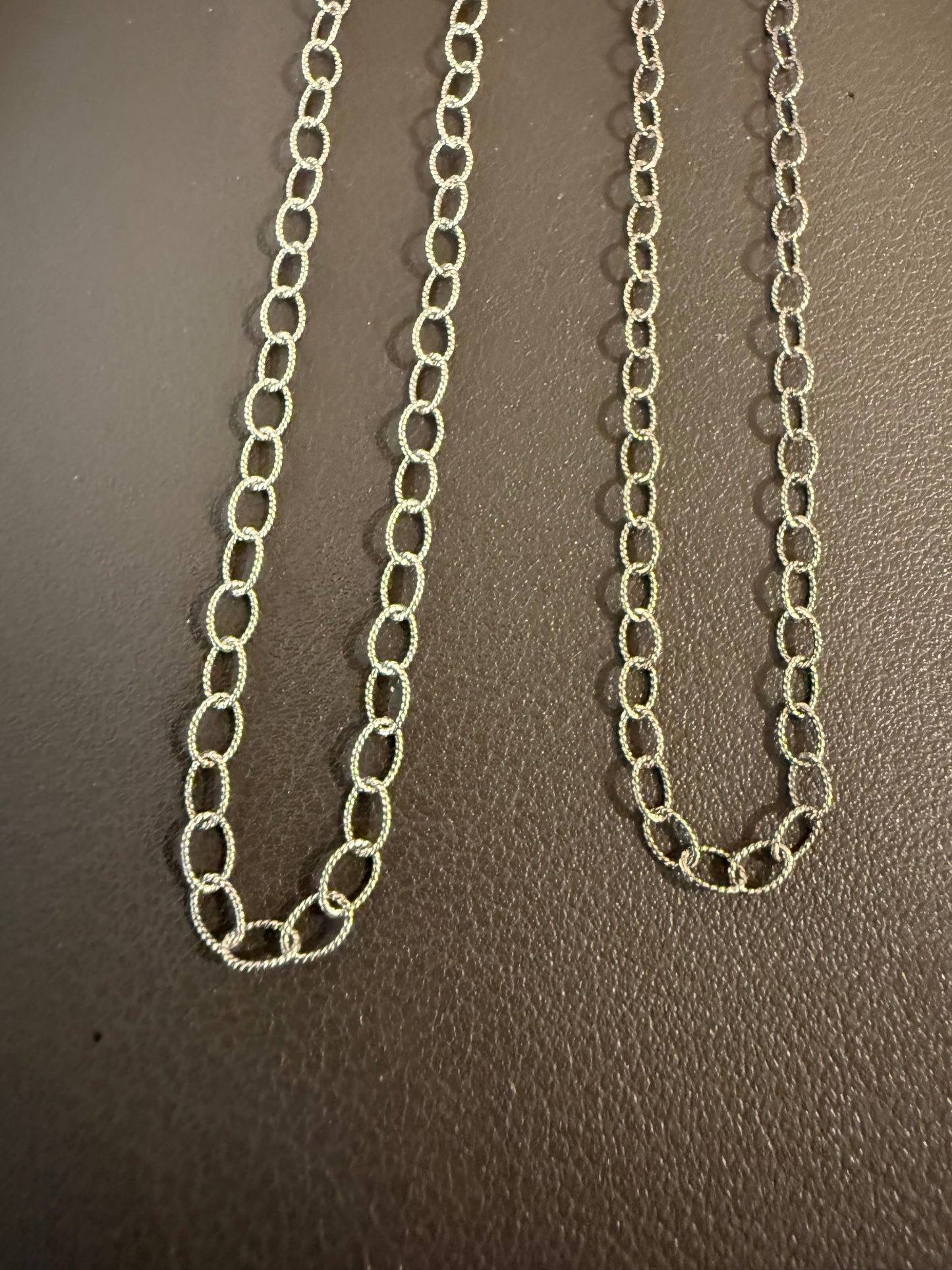 Sterling Silver Patterned Oval Chain Oxidized